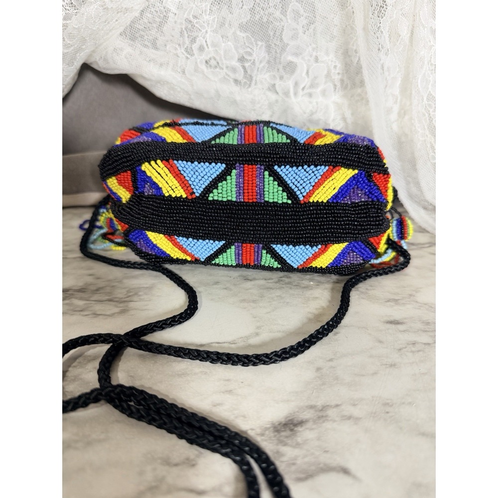 Native American Indian Design Multicolored Beaded Purse Made in Macau  (A3152)
